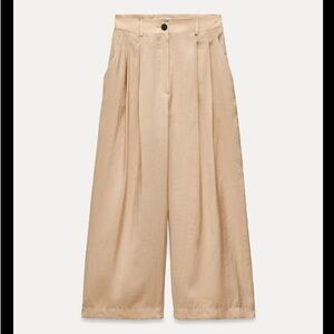 ZARA - NEW WITH TAGS Pleated pants